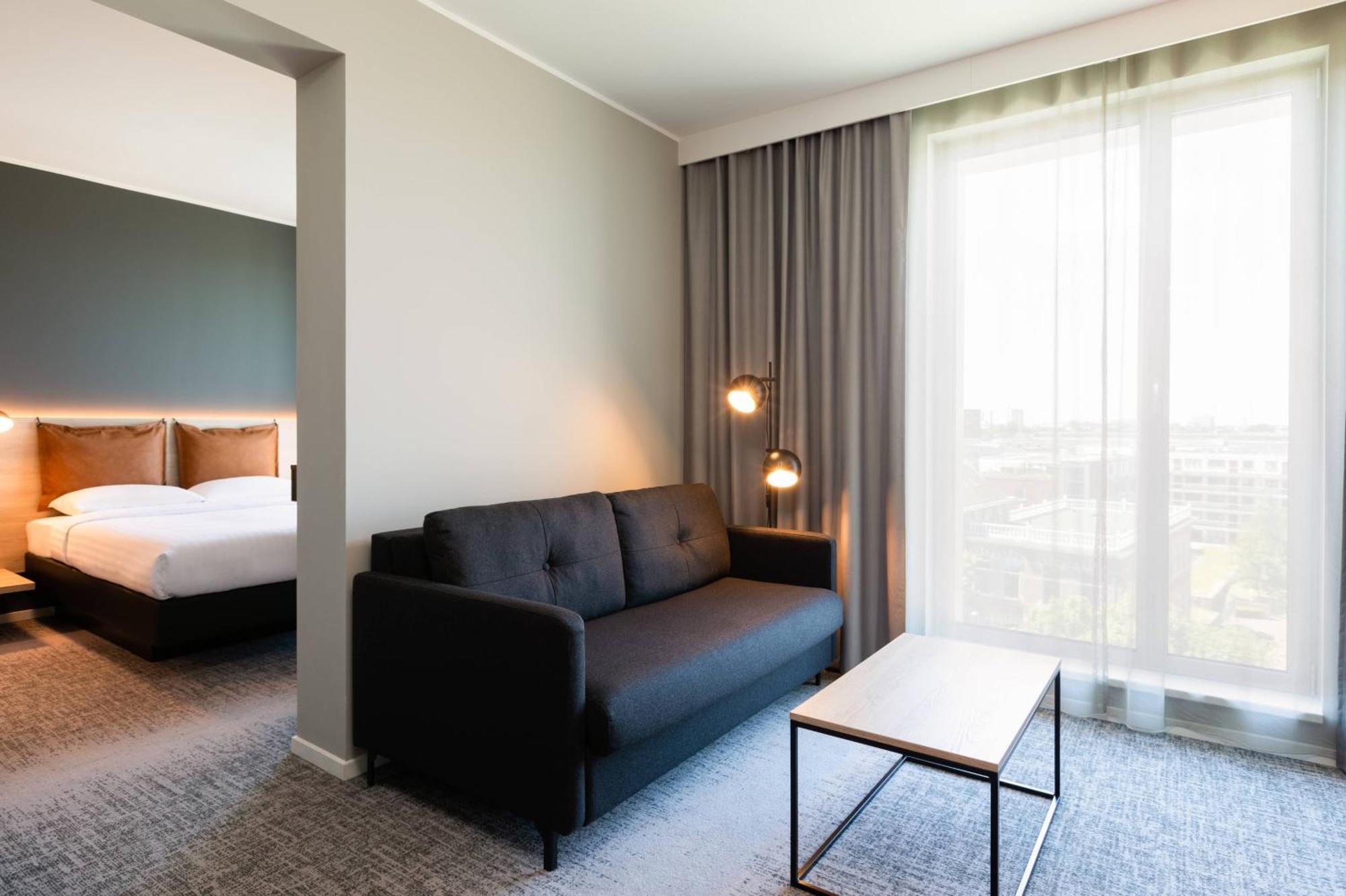 Moxy Utrecht Hotell Eksteriør bilde
