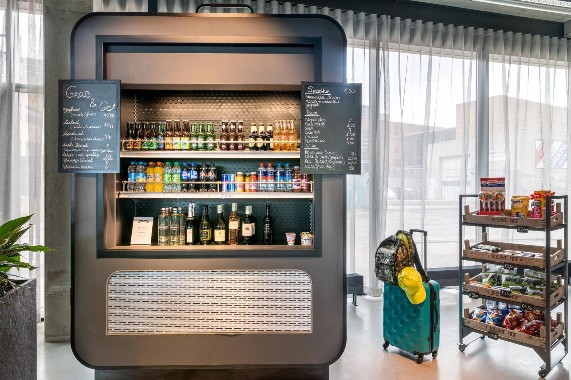 Moxy Utrecht Hotell Eksteriør bilde