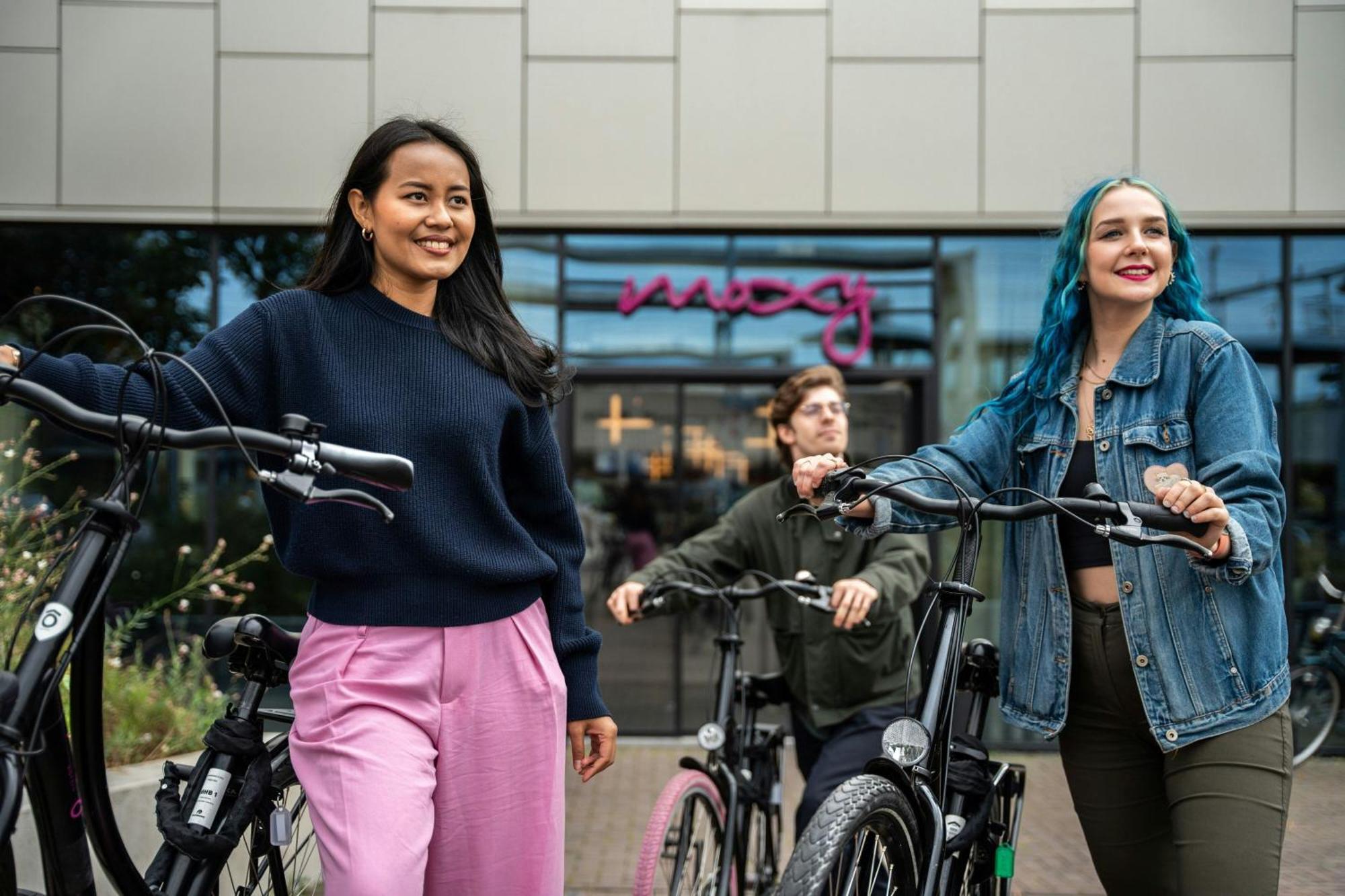 Moxy Utrecht Hotell Eksteriør bilde